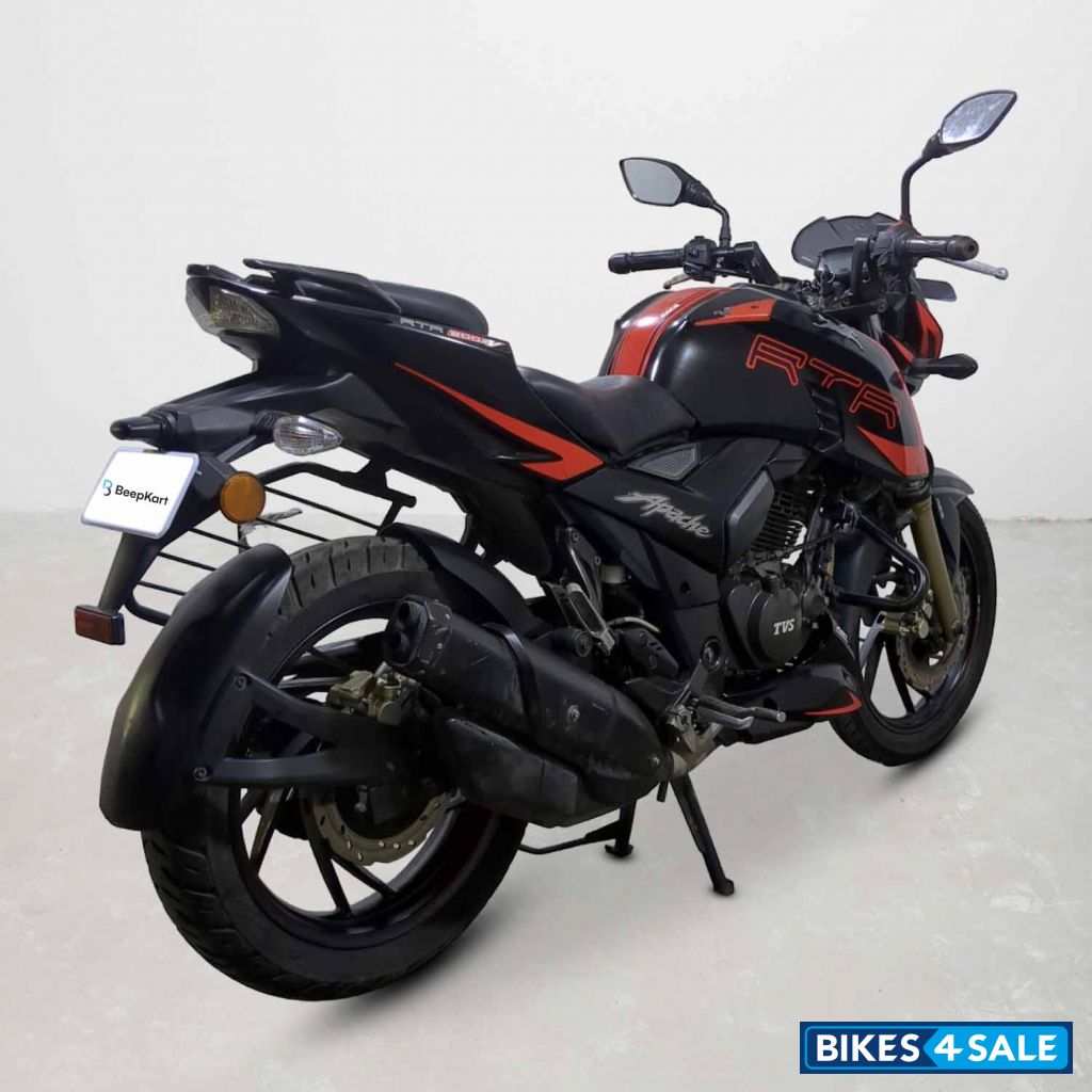 TVS Apache RTR 200 4V