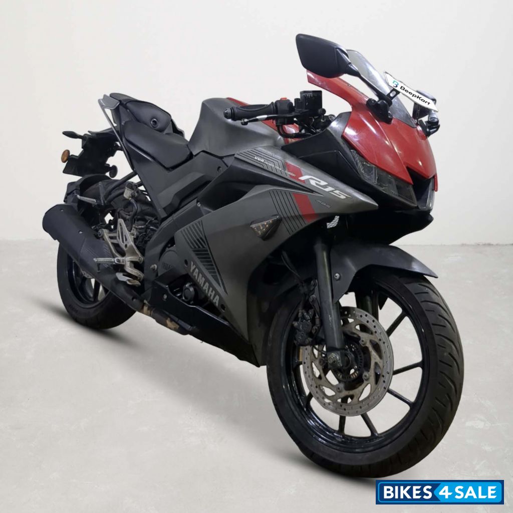 Yamaha YZF R15 V3