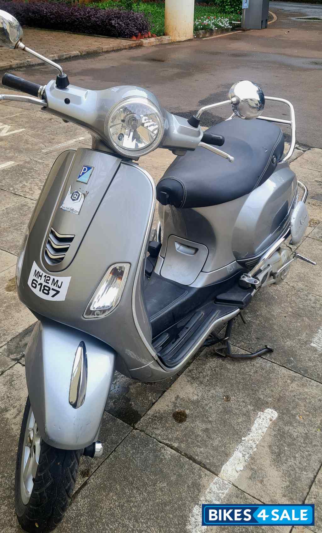 Vespa SXL 125