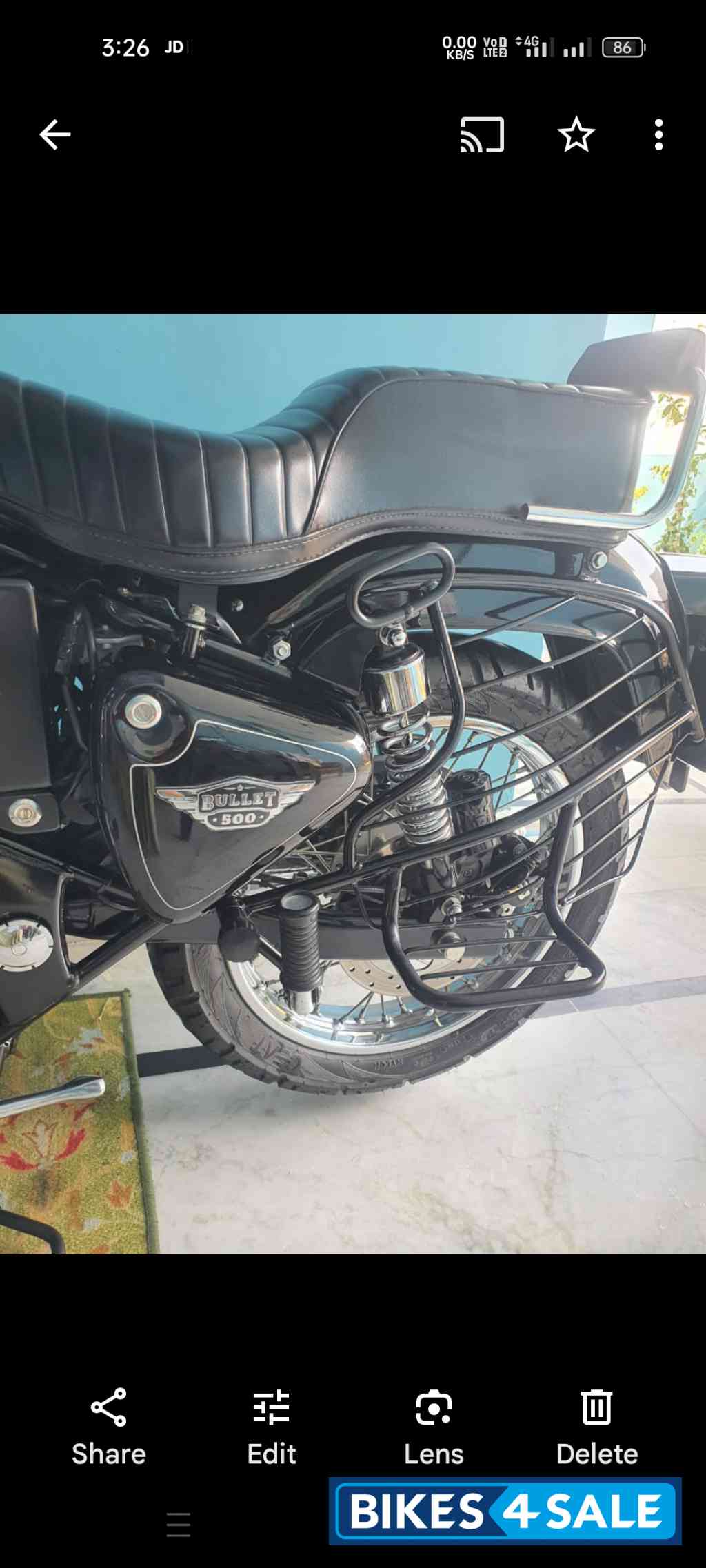 Black Royal Enfield Bullet Standard 500