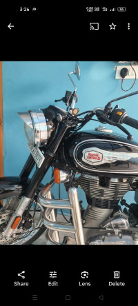 Black Royal Enfield Bullet Standard 500