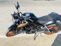 KTM Duke 200