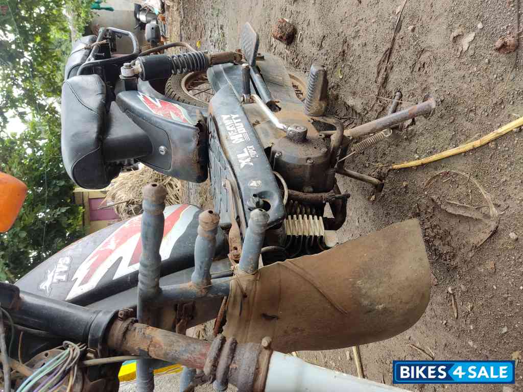 Black TVS XL Super Heavy Duty