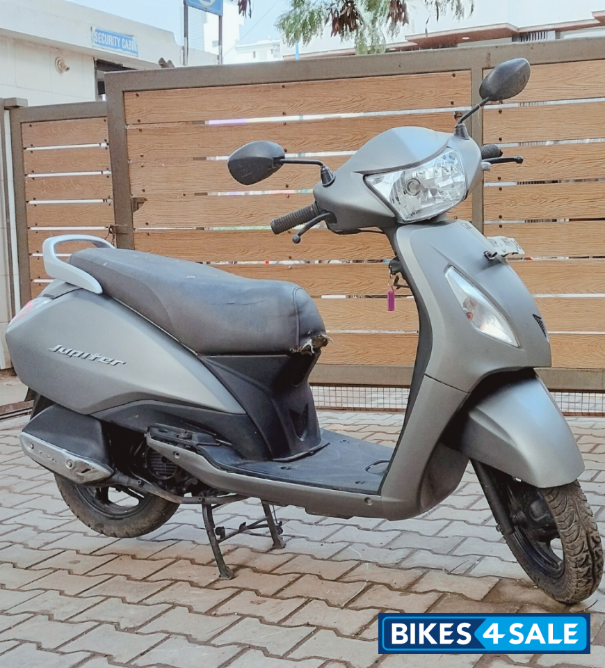 TVS Jupiter