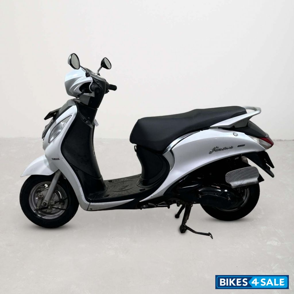 Yamaha Fascino