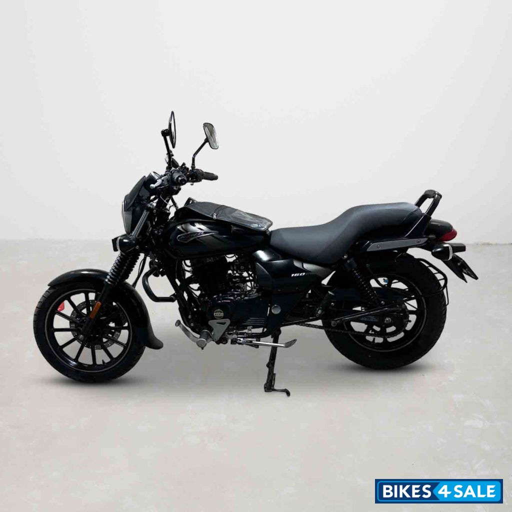 Bajaj Avenger Street 160