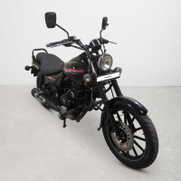 Bajaj Avenger 180 DTS-i