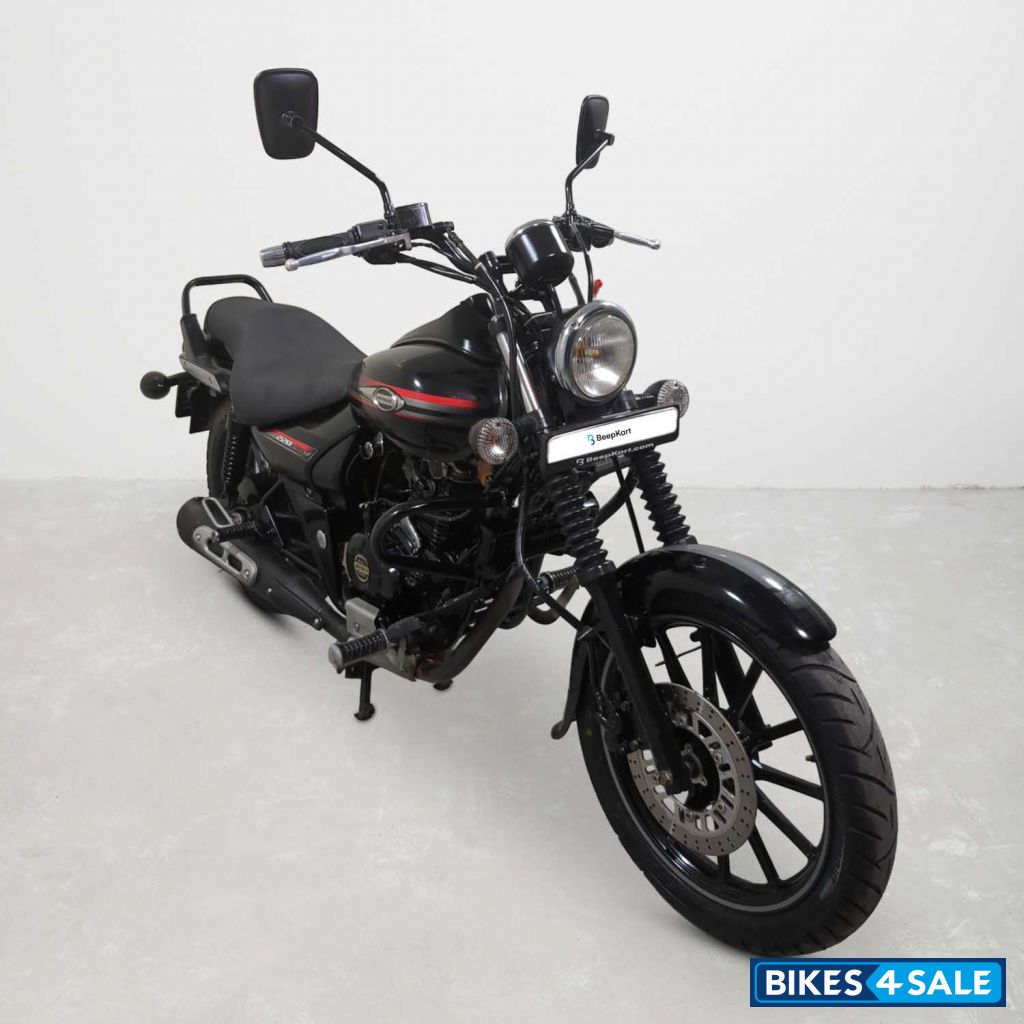 Bajaj Avenger 180 DTS-i