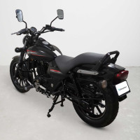 Bajaj Avenger 180 DTS-i