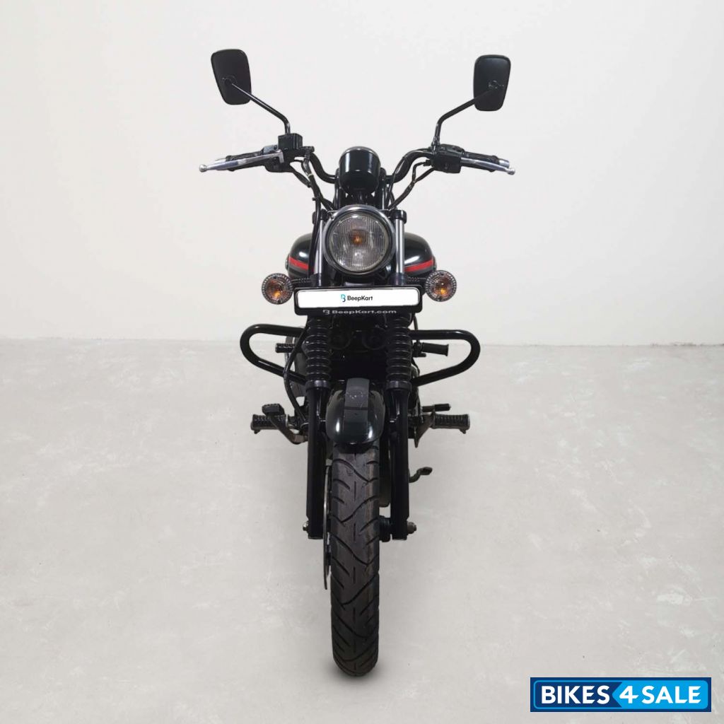 Bajaj Avenger 180 DTS-i