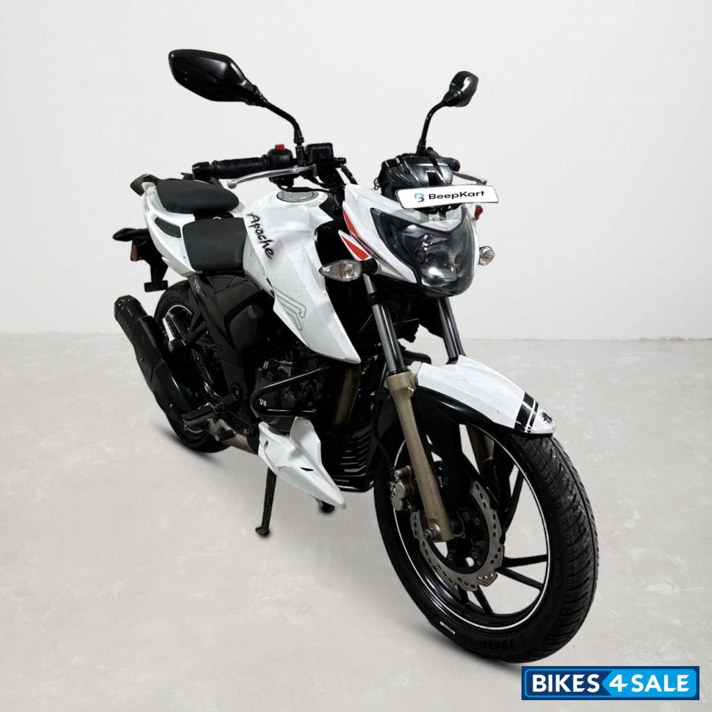 TVS Apache RTR 200 4V