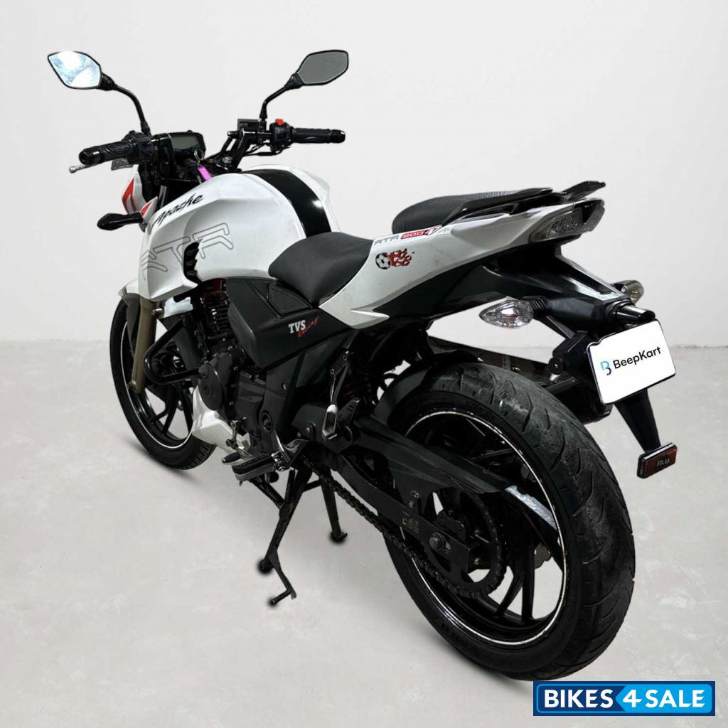 TVS Apache RTR 200 4V