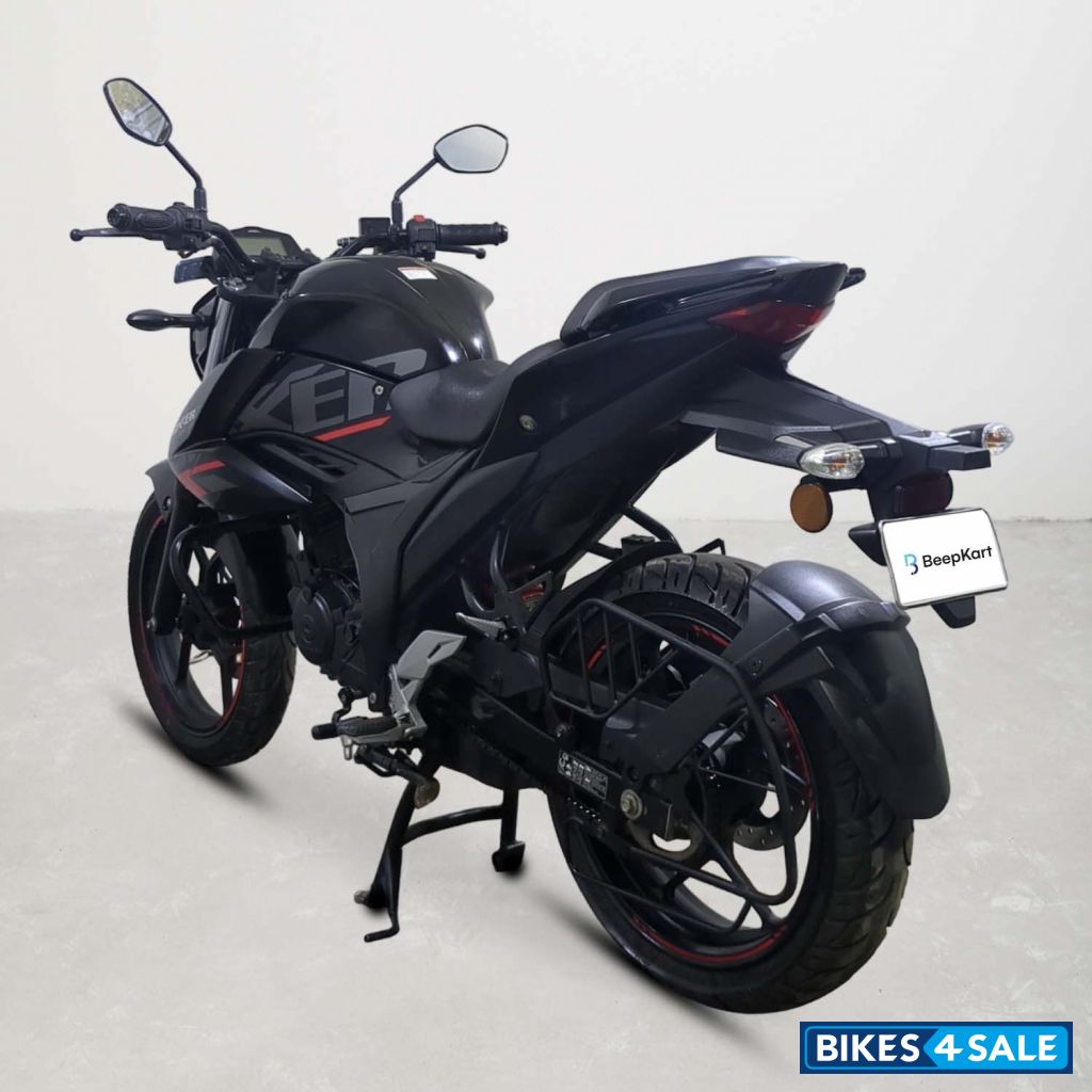 Suzuki Gixxer BS6