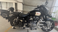Black Royal Enfield Classic 350