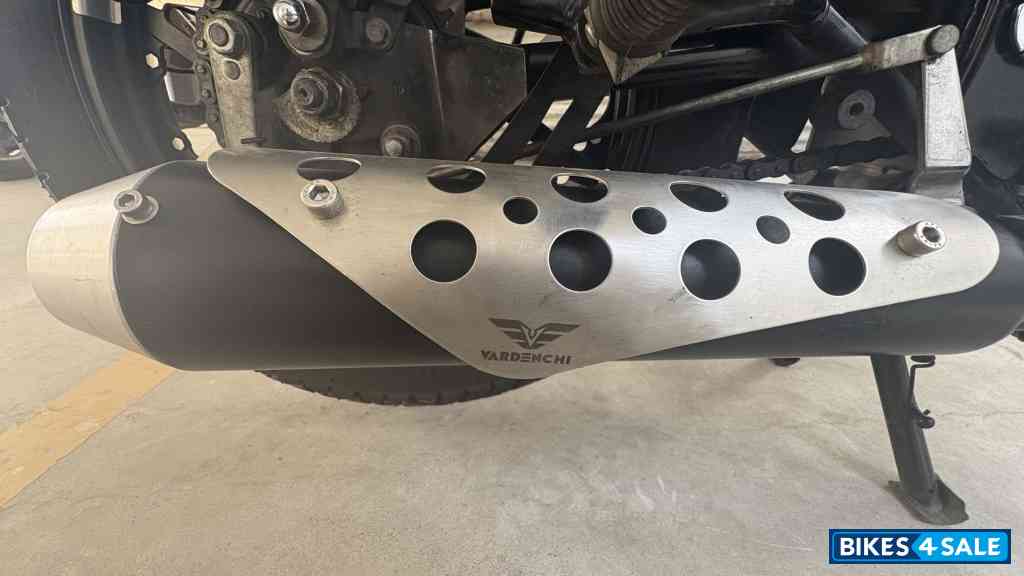 Black Royal Enfield Classic 350