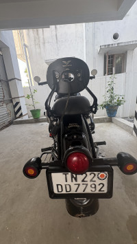 Black Royal Enfield Classic 350