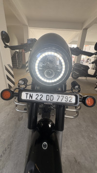 Black Royal Enfield Classic 350