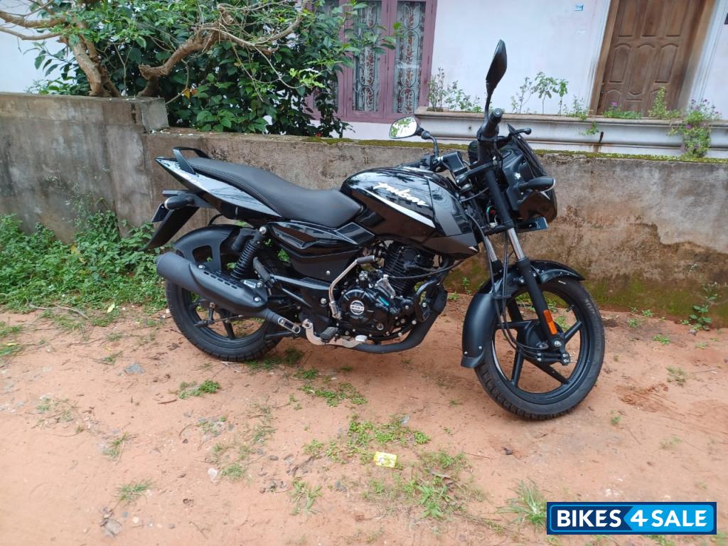 Bajaj Pulsar 125