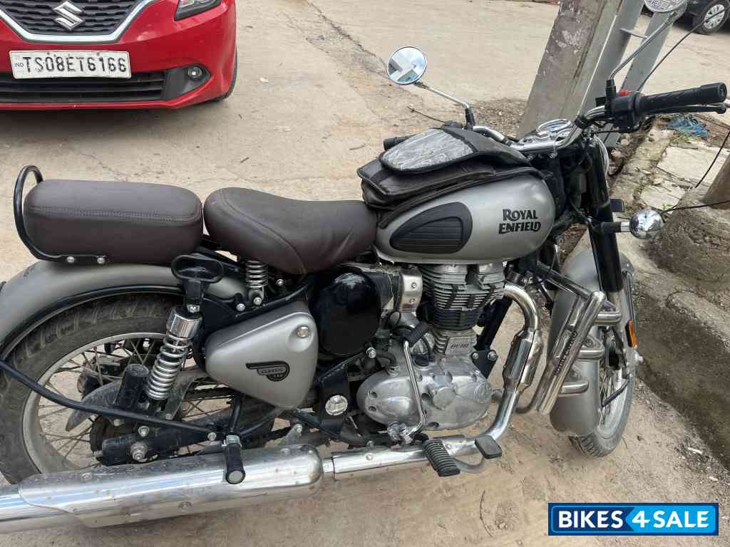 Royal Enfield Classic Gunmetal Grey