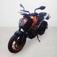 KTM Duke 390