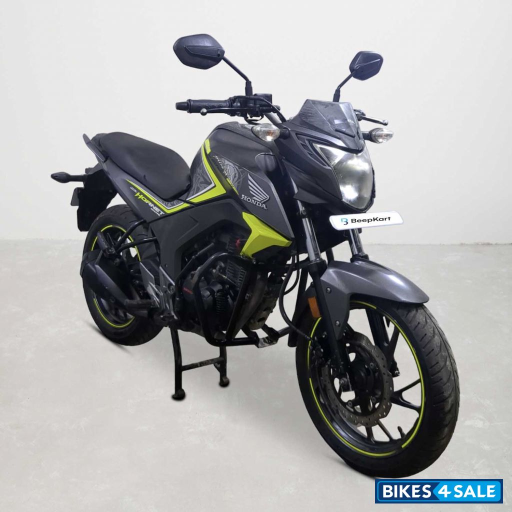 Honda CB Hornet 160R