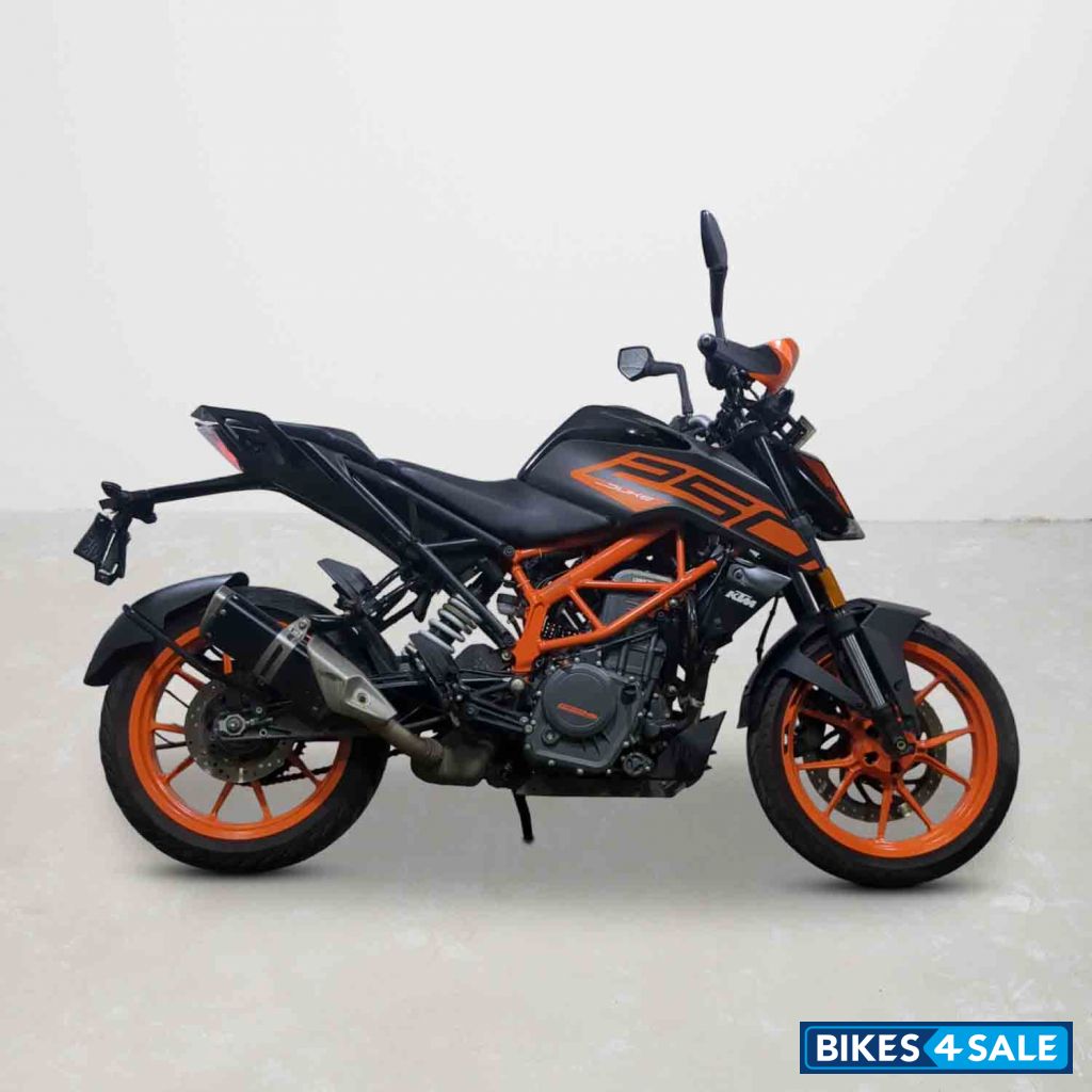 KTM Duke 250