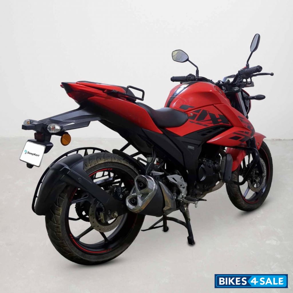 Suzuki Gixxer BS6