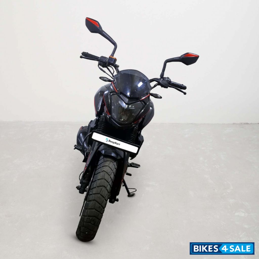 Bajaj Dominar 400