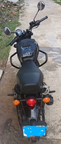 Black Royal Enfield Hunter 350 Metro