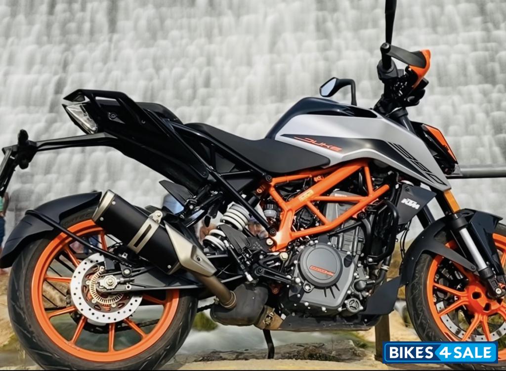 KTM Duke 390 2022