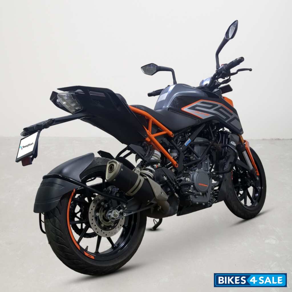 KTM Duke 250