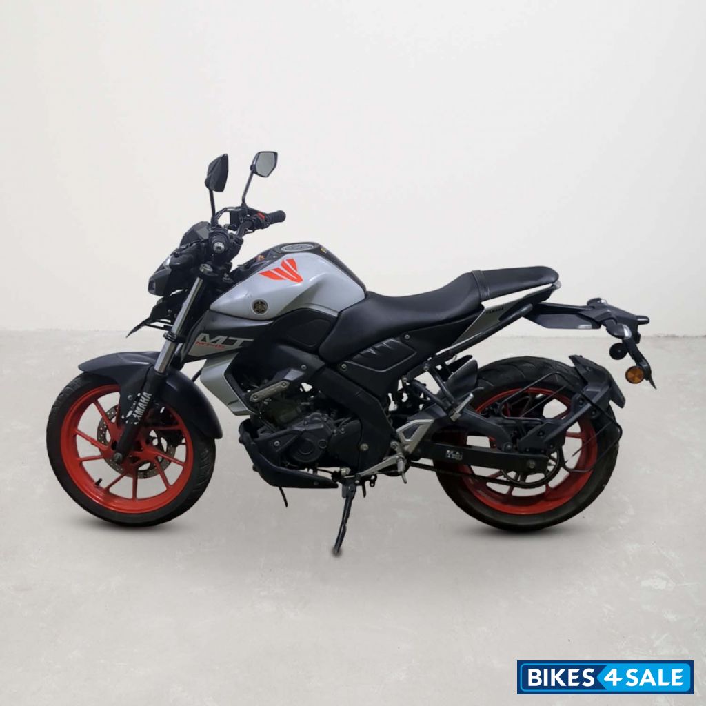 Yamaha MT-15