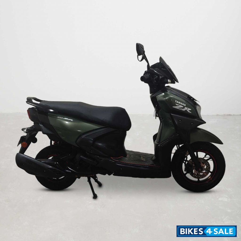 Yamaha Cygnus Ray ZR Street Rally