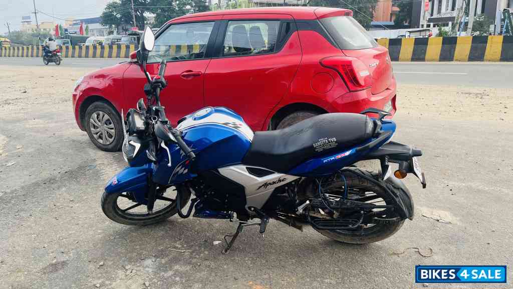 TVS Apache RTR 160 4V BS6