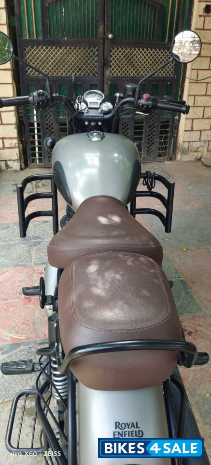 Gun Metal Grey Royal Enfield Classic 350 BS VI