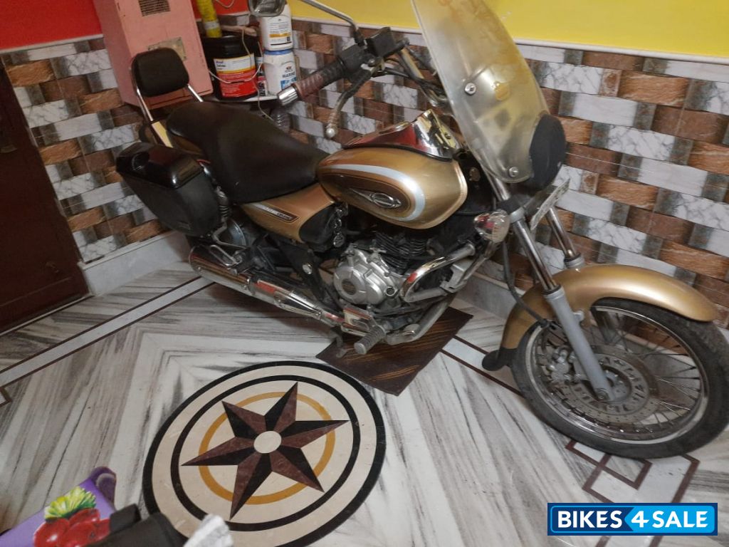 Bajaj Avenger Cruise 220