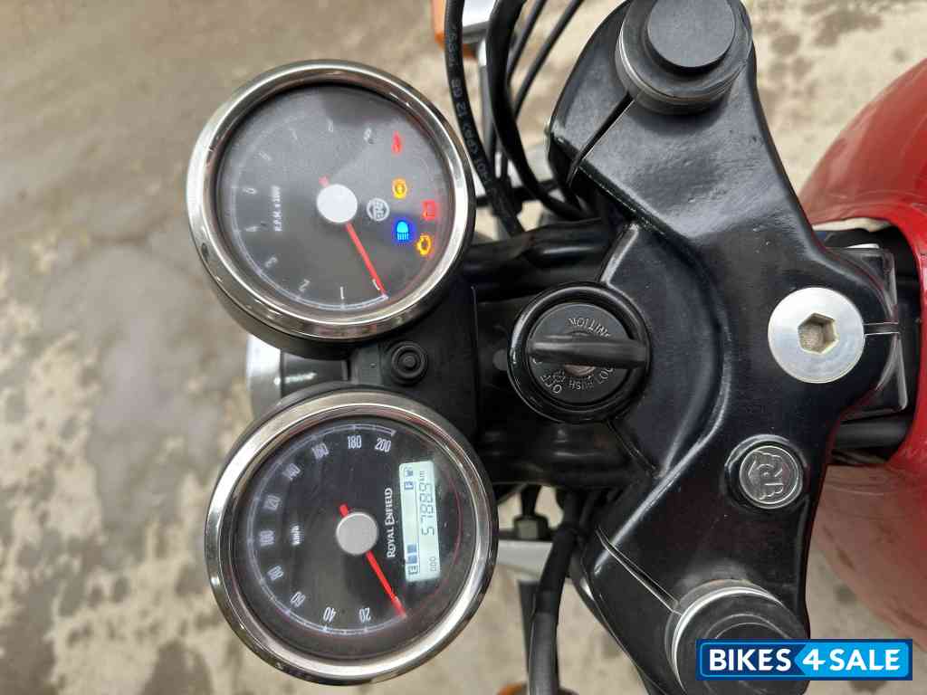 Red Royal Enfield 2023 Continental GT 650