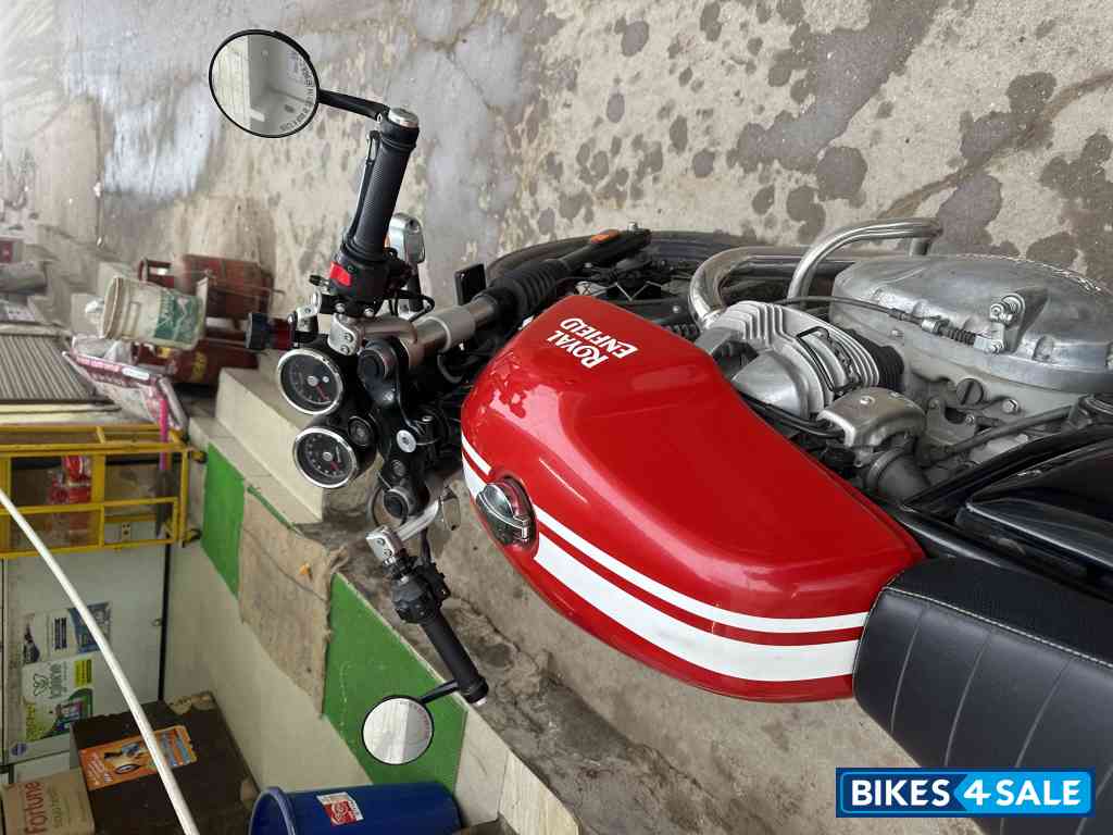 Red Royal Enfield 2023 Continental GT 650