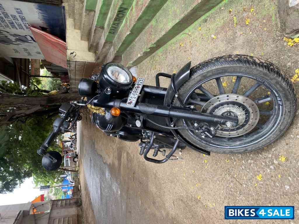 Jawa 42 Dual Channel ABS AllStar Black