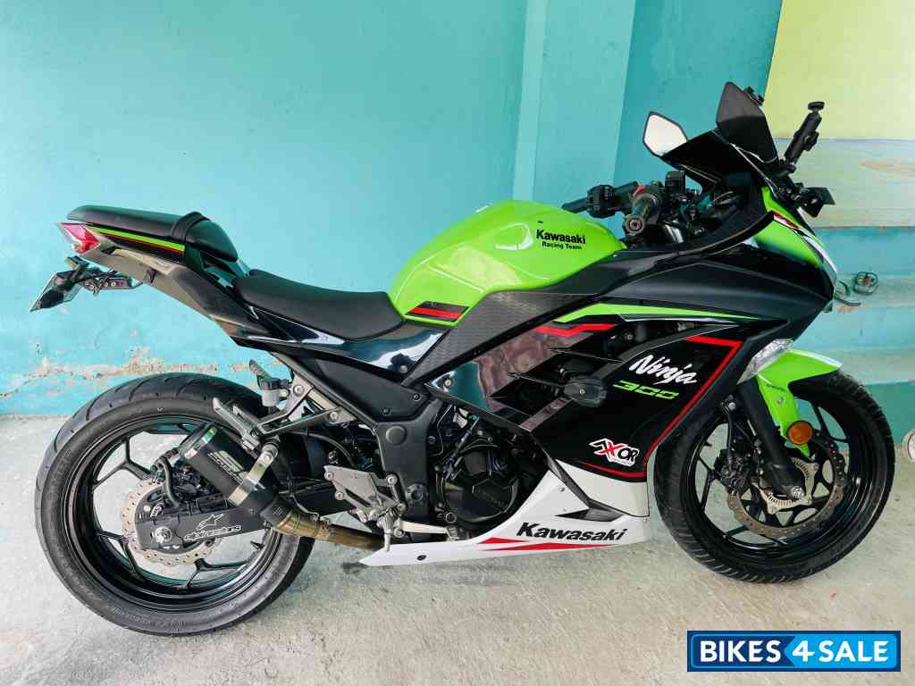 Candy Lime Green Kawasaki Ninja 300 BS6
