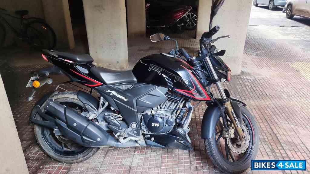 TVS Apache RTR 200 4V 2020