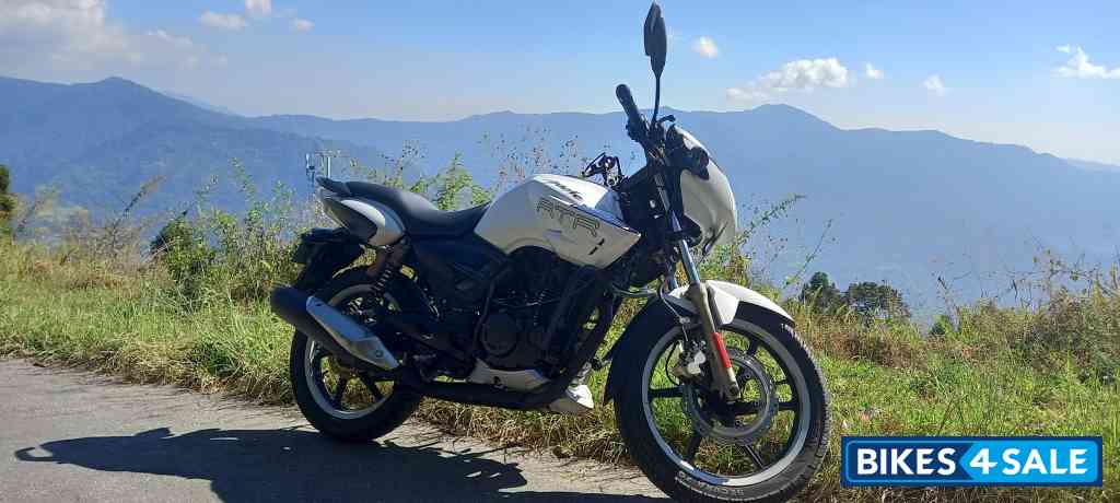 TVS Apache RTR 180