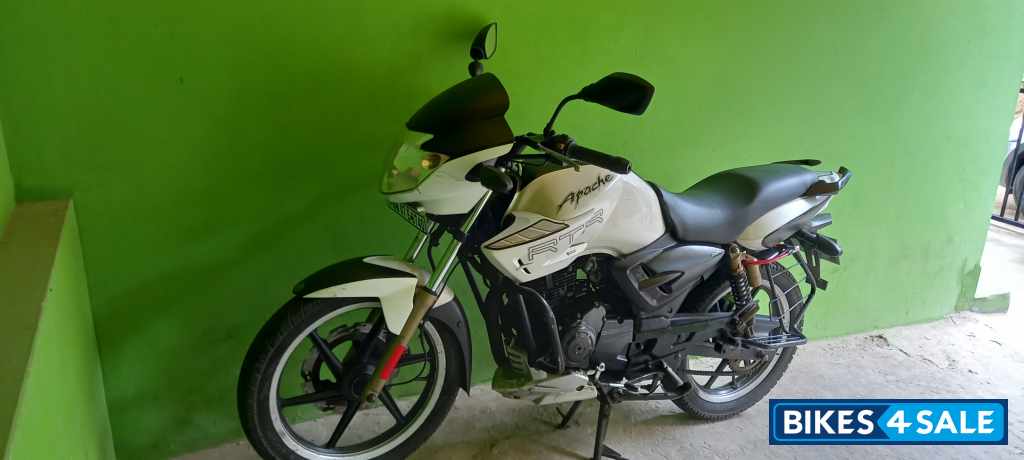 TVS Apache RTR 180