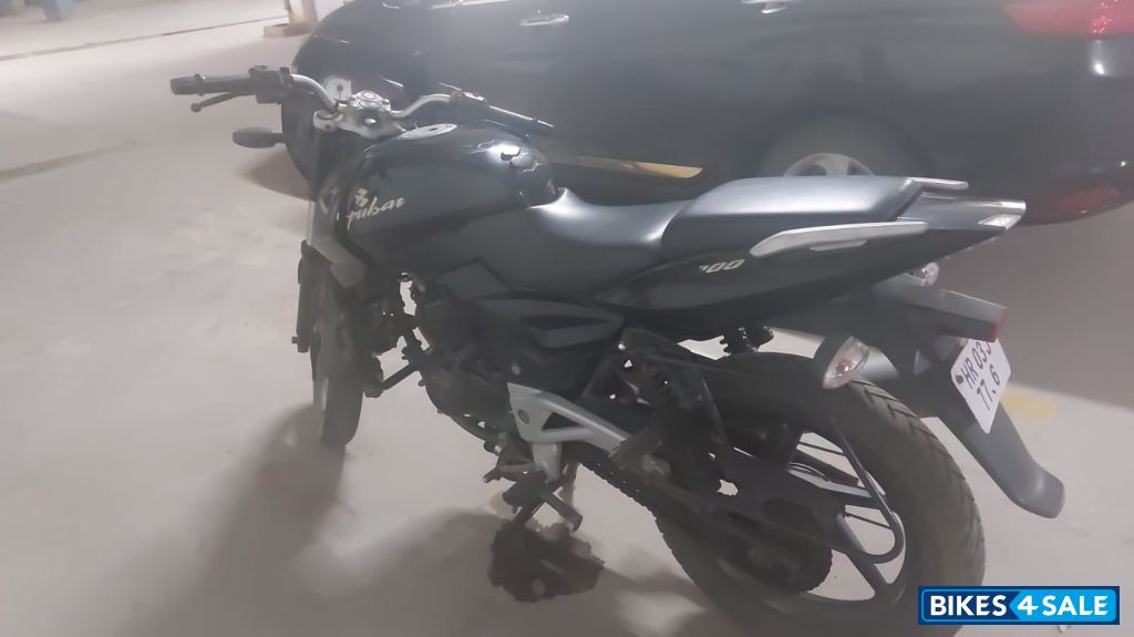 Bajaj Pulsar 200 DTSi