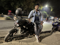 Bajaj Pulsar 150 Neon