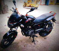 Bajaj Pulsar 150 Neon