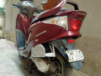 Red Honda Aviator