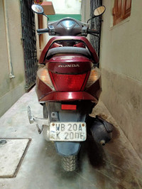 Red Honda Aviator