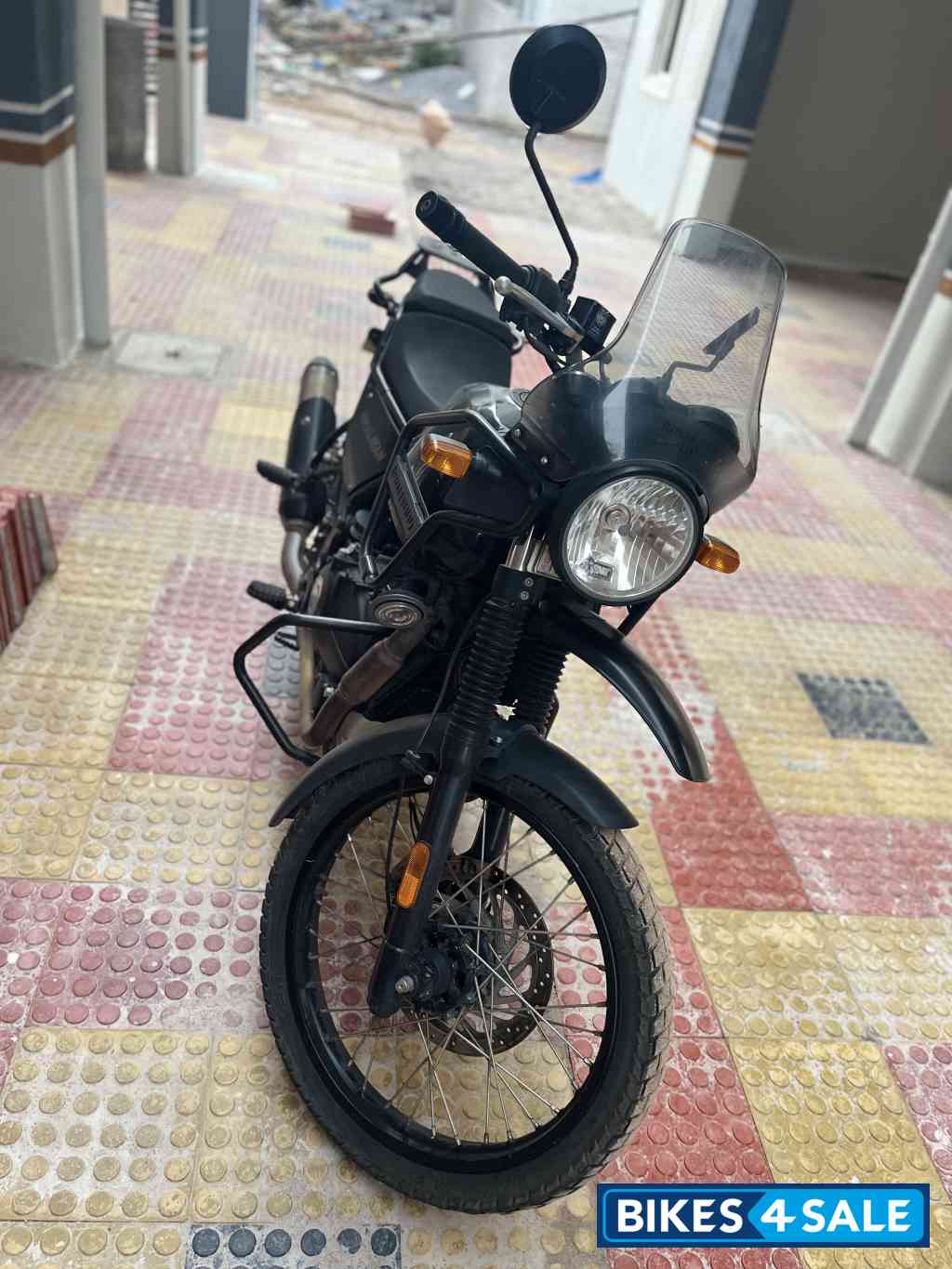 Granite Black Royal Enfield Himalayan 2021