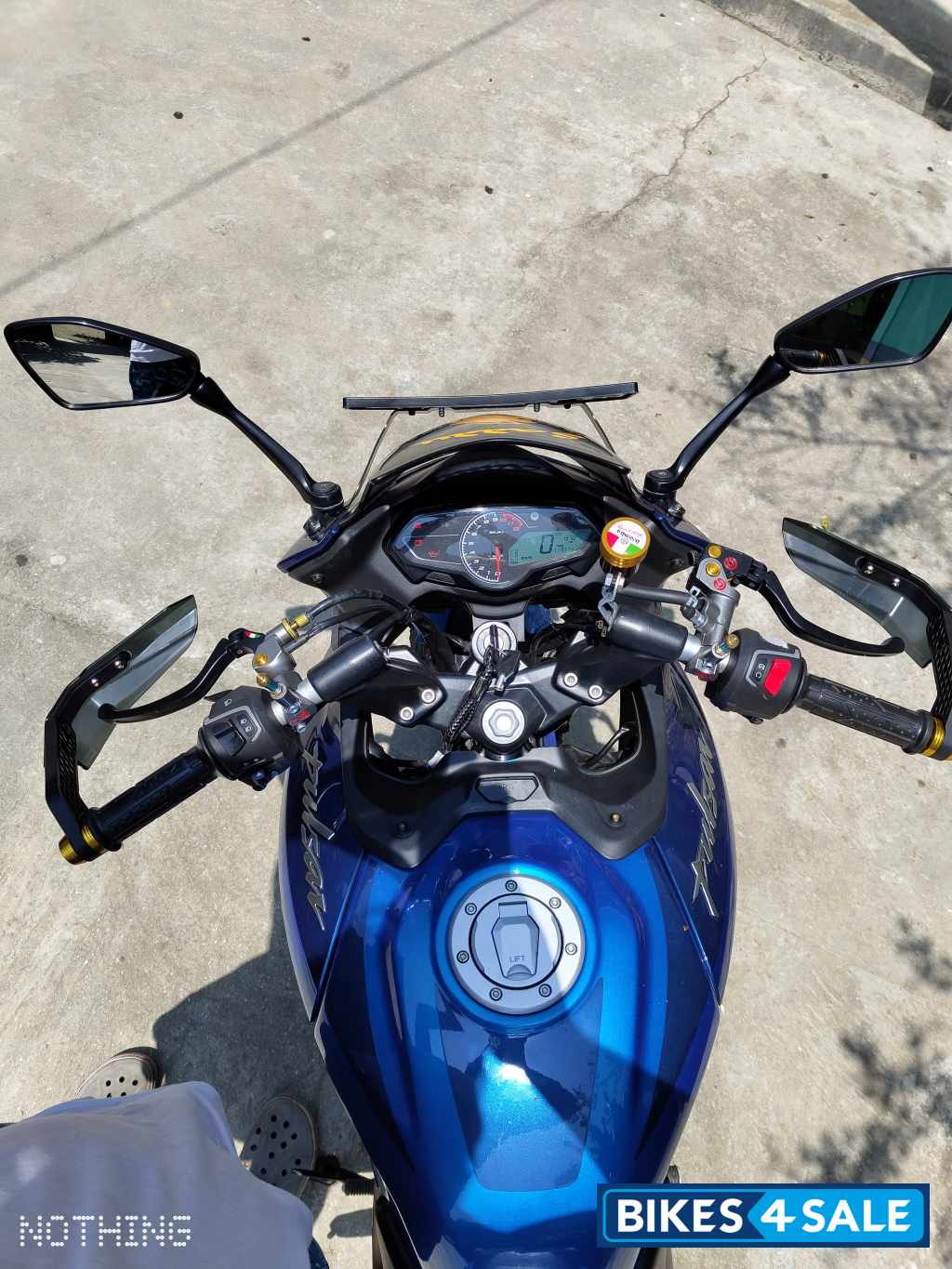 Caribbean Blue Bajaj Pulsar F250